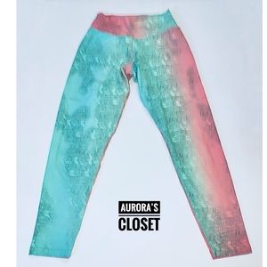 Liquido S Mint Peach Capri Active Geometric Pants Watercolor